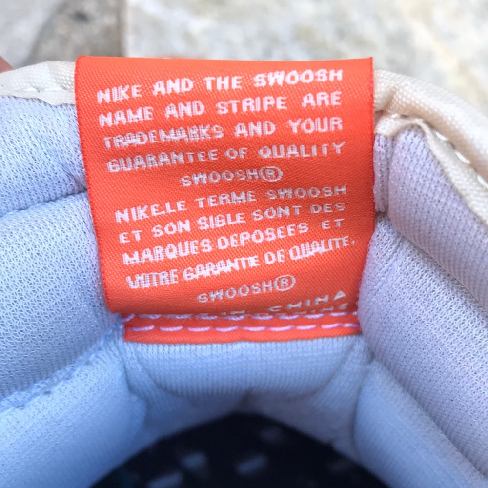 Air Jordan 1 Retro High OG 'Shattered Backboard Away' - Picture 16 of 17